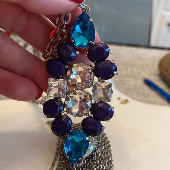 Chico’s Statement Crystal Tassel necklace NWOT - Picture 2 of 10